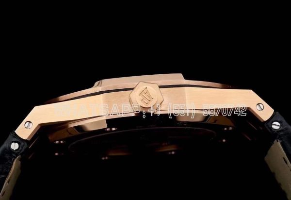 Audemars Piguet Royal Oak 15500 41mm Black Dial Rose Gold and Leather straps - Image 7