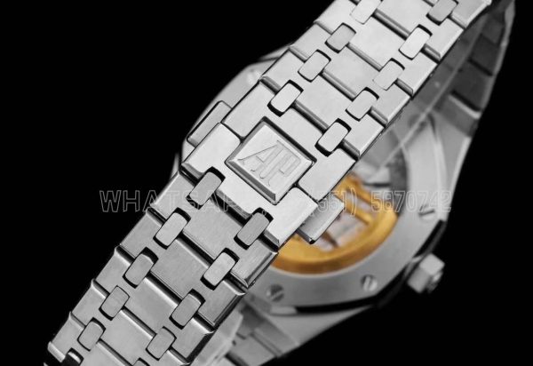 Audemars Piguet Royal Oak 15500 41mm Blue Dial Super Clone - Image 6