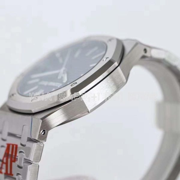 Audemars Piguet Royal Oak 15510 Blue Dial “50th Anniversary” - Image 6