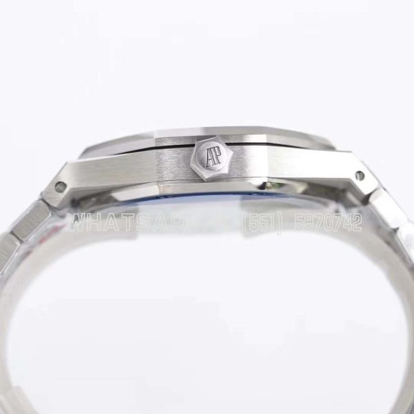 Audemars Piguet Royal Oak 15510 Grey Dial “50th Anniversary” - Image 6