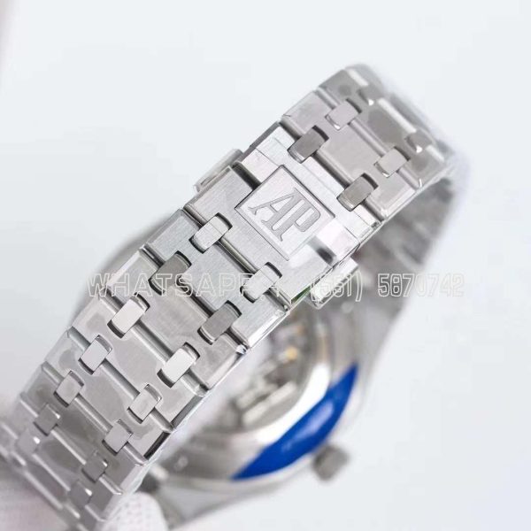 Audemars Piguet Royal Oak 15510 Grey Dial “50th Anniversary” - Image 9
