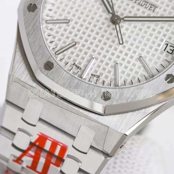 Audemars Piguet Royal Oak 15510 White Dial “50th Anniversary” - Image 4