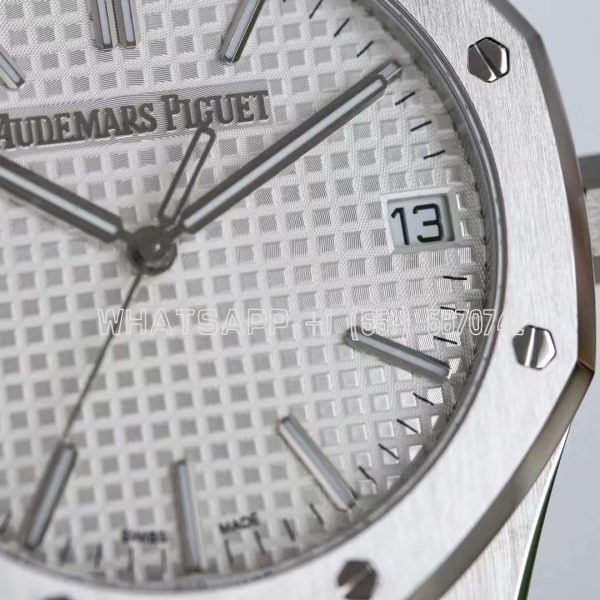 Audemars Piguet Royal Oak 15510 White Dial “50th Anniversary” - Image 5