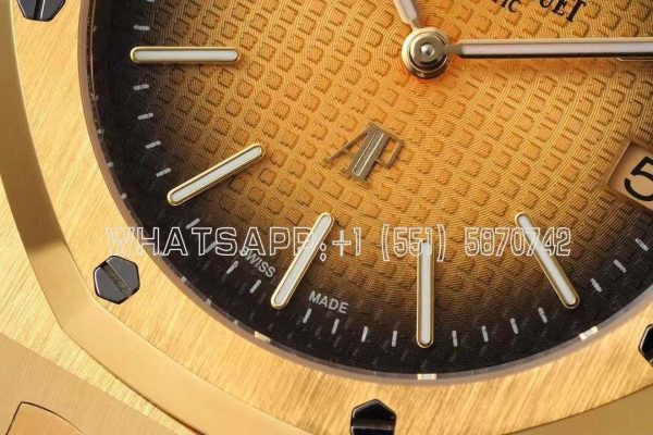 Audemars Piguet Royal Oak 16202 39mm Smoked Yellow Dial in Yellow Gold - Image 5