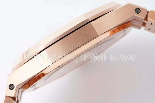 Audemars Piguet Royal Oak 41mm 15400 Black Textured Dial on Rose Gold Bracelet - Image 7