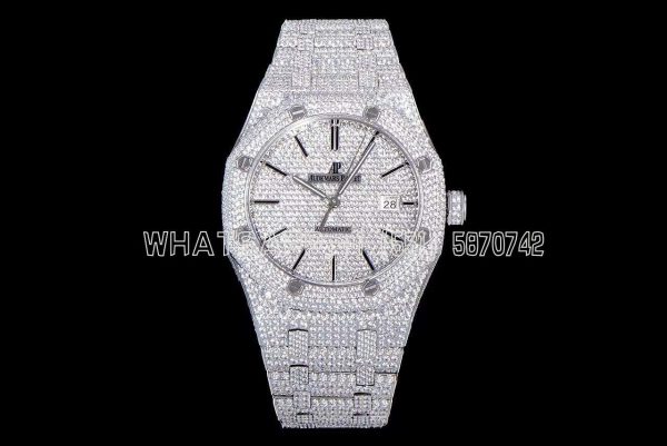 Audemars Piguet Royal Oak 41mm 15400 Iced Out Steel in Stick Markers