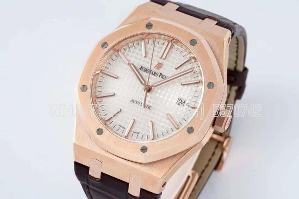 Audemars Piguet Royal Oak 41mm 15400 White Textured Dial on Leather straps Bracelet