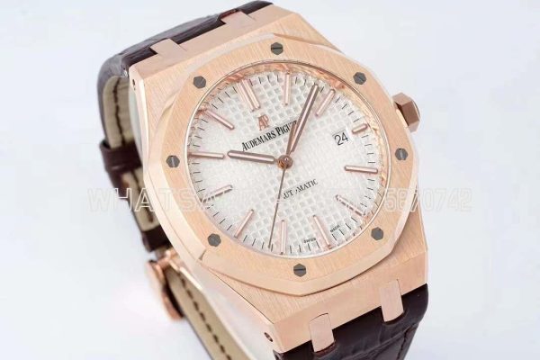 Audemars Piguet Royal Oak 41mm 15400 White Textured Dial on Leather straps Bracelet