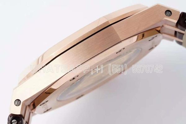 Audemars Piguet Royal Oak 41mm 15400 White Textured Dial on Leather straps Bracelet - Image 5