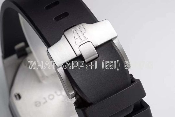 Audemars Piguet Royal Oak Offshore 25940SK Silver Dial - Image 9