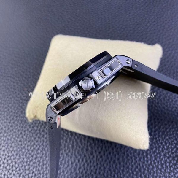 Audemars Piguet Royal Oak Offshore 26405CE Black Ceramic - Image 6