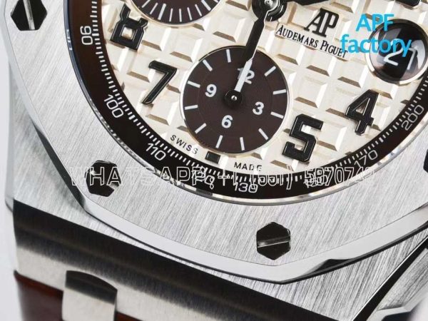 Audemars Piguet Royal Oak Offshore 26470ST Silver Dial - Image 5