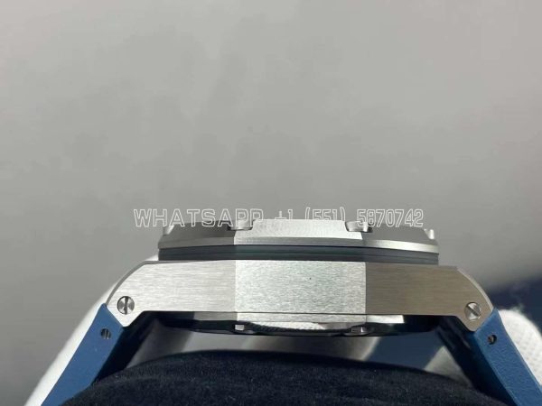 Audemars Piguet Royal Oak Offshore 26568PM - Image 6