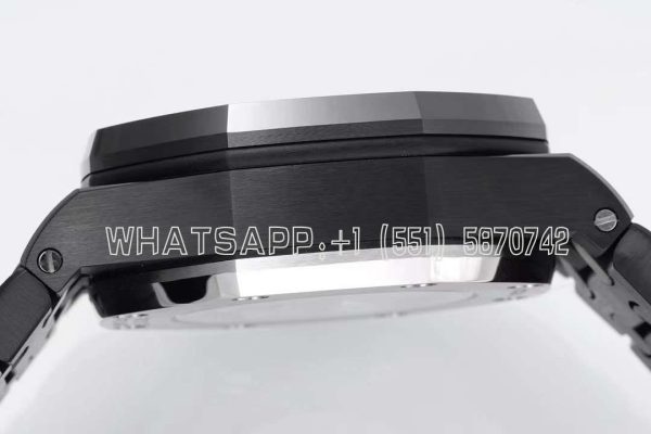 Audemars Piguet Royal Oak Offshore 42mm Chronograph - Ceramic Black 26238CE.OO.1300CE.01 - Image 8