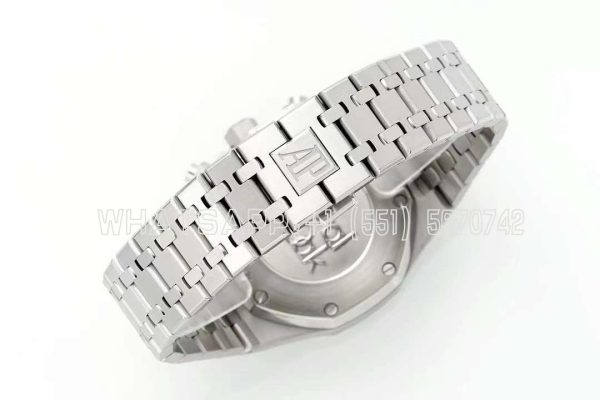 Audemars Piguet Royal Oak Offshore Self-Winding Chronograph Black/Blue Dial in Steel - Image 7
