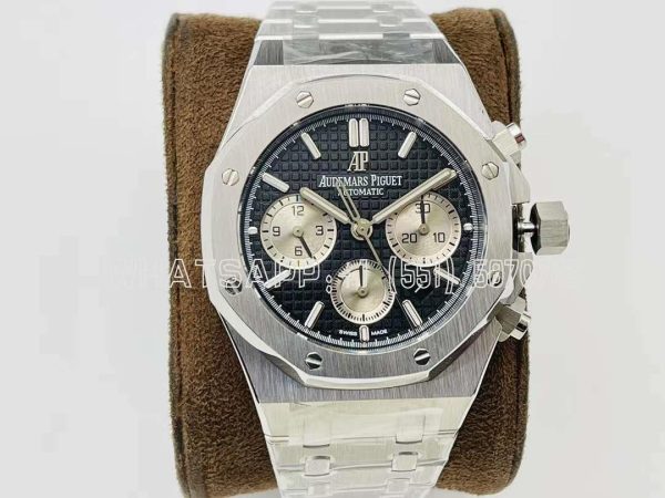 Audemars Piguet Royal Oak Offshore Self-Winding Chronograph Black/White Dial in Steel