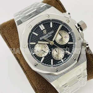 Audemars Piguet Royal Oak Offshore Self-Winding Chronograph Black/White Dial in Steel