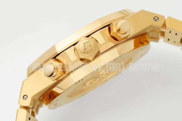 Audemars Piguet Royal Oak Offshore Self-Winding Chronograph Blue/Gold Dial in Yellow Gold - Image 6