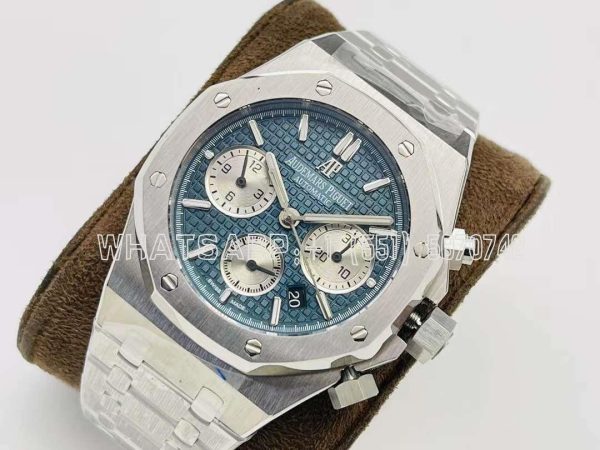 Audemars Piguet Royal Oak Offshore Self-Winding Chronograph Blue/White Dial in Steel
