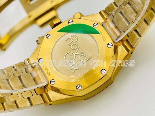 Audemars Piguet Royal Oak Offshore Self-Winding Chronograph Green Dial in Yellow Gold - Image 7