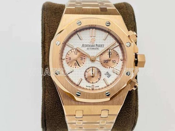 Audemars Piguet Royal Oak Offshore Self-Winding Chronograph White/Rose Dial in Rose Gold