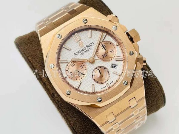 Audemars Piguet Royal Oak Offshore Self-Winding Chronograph White/Rose Dial in Rose Gold
