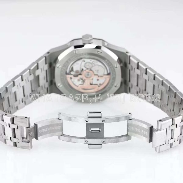 Audemars Piguet Royal Oak Perpetual Calendar UAE Limited Edition 26613ST Turquoise Dial - Image 9