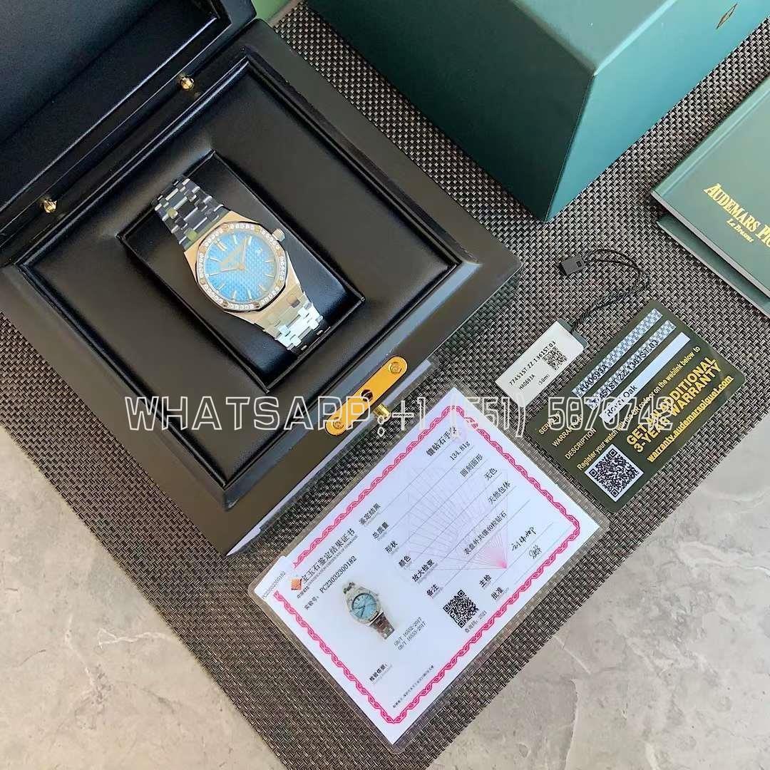 Audemars Piguet Royal Oak 77451 Light Blue Dial 34 mm - Image 4