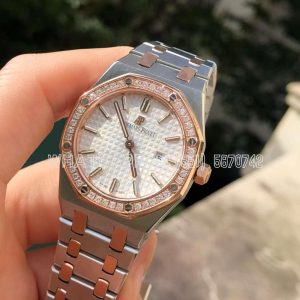 Audemars Piguet Royal Oak Quartz Ladies Rose Gold/Steel Diamond 33mm Silver Dial
